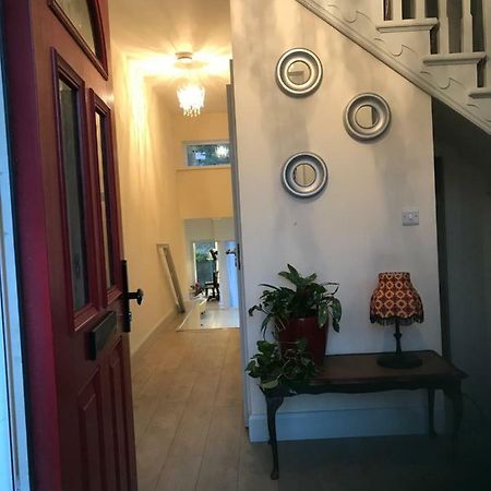 Newcastle Guest House 골웨이 외부 사진