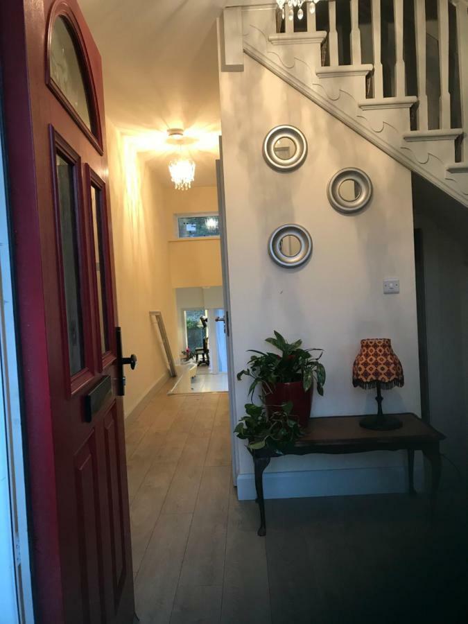 Newcastle Guest House 골웨이 외부 사진