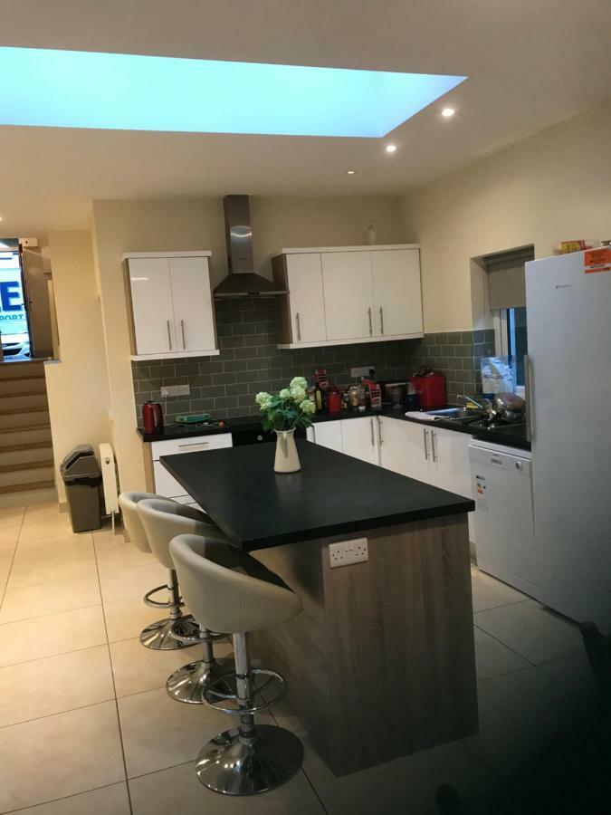 Newcastle Guest House 골웨이 외부 사진